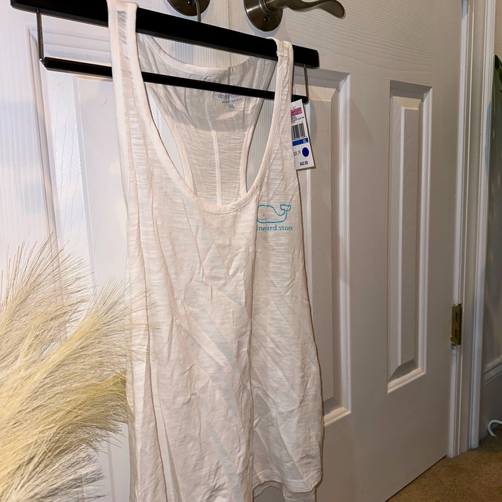 Vineyard Vines tank top